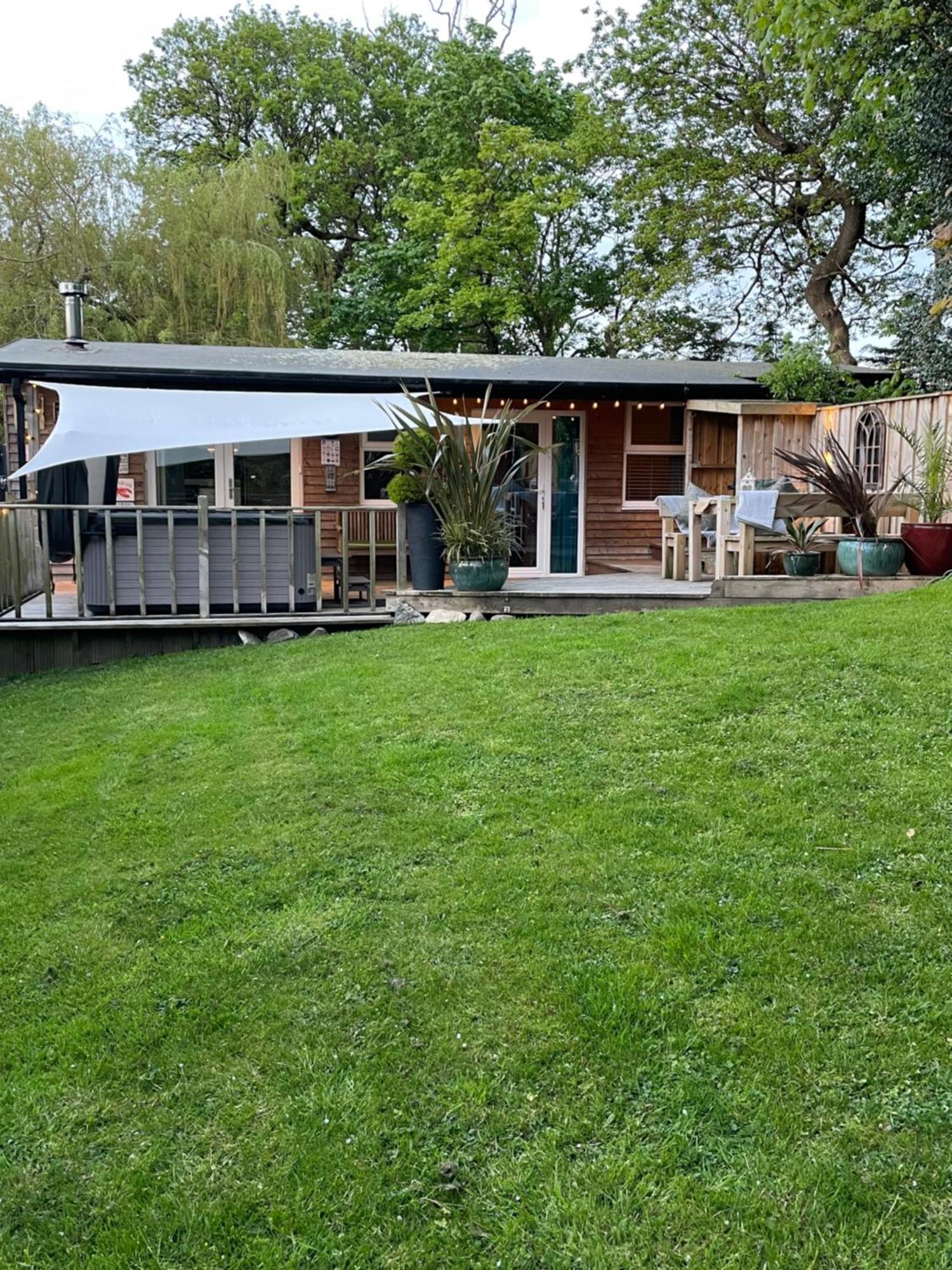 The Lodge@Tyddyn Ucha Caernarfon Exterior foto